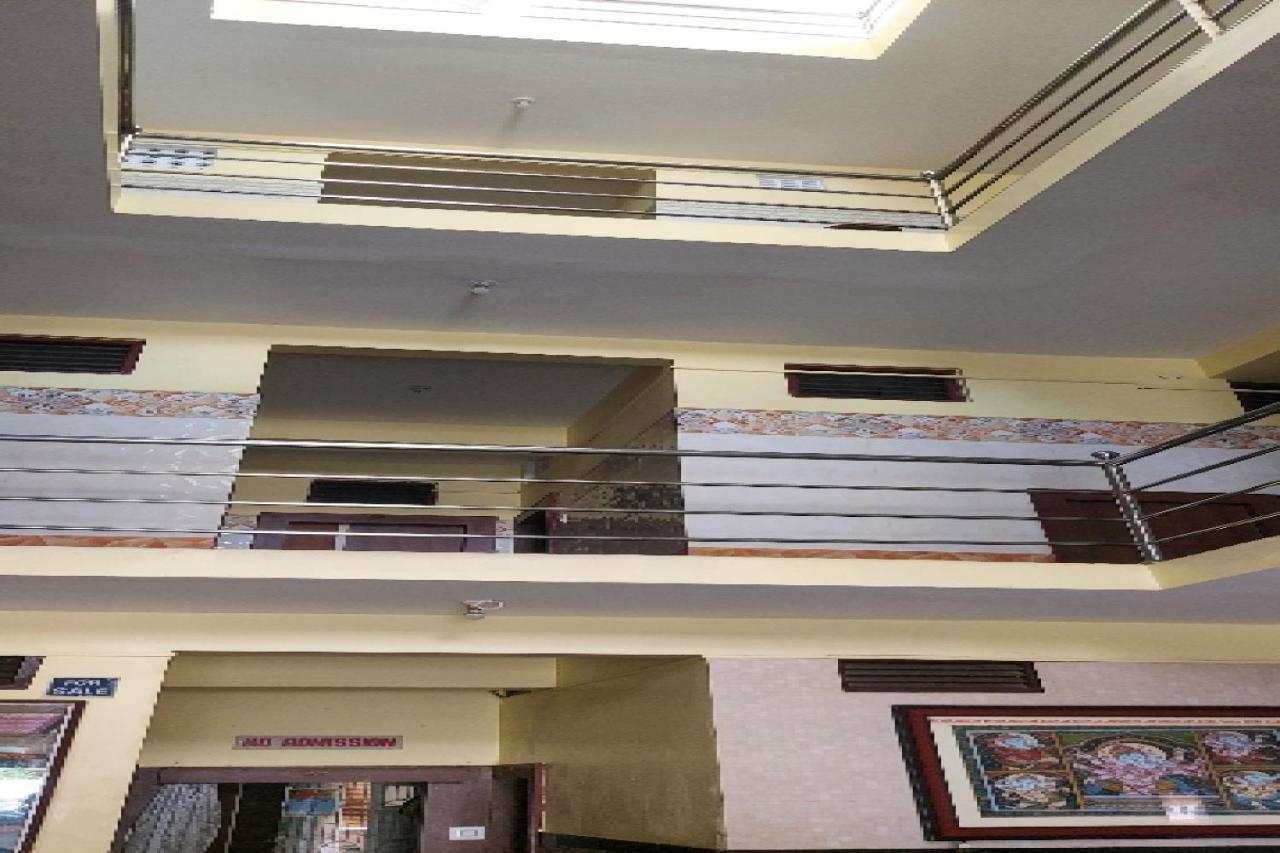 Spot On 73926 Hotel Anjanaa Puri Luaran gambar